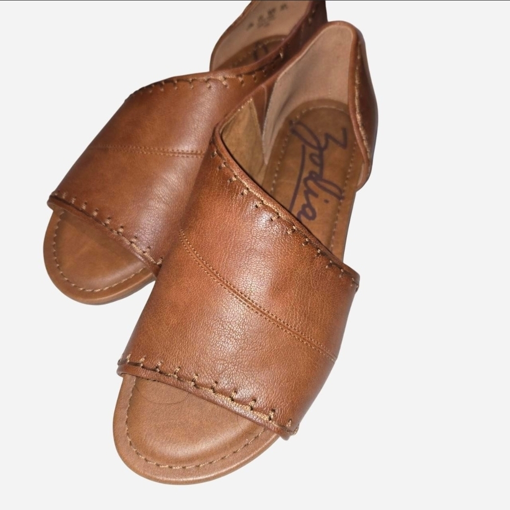 Zodiac Brown Leather Sandals